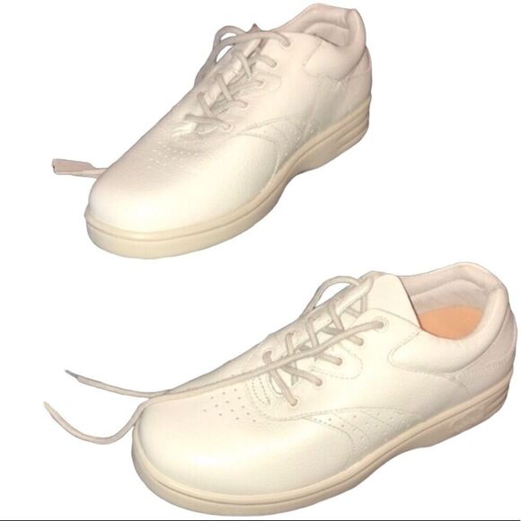 Dr. Comfort Diabetic “Lindsey” Shoes Size 9 - Picture 1 of 8